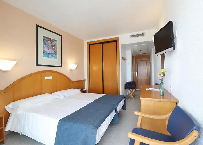 Poseidon Playa ホテル 3*
